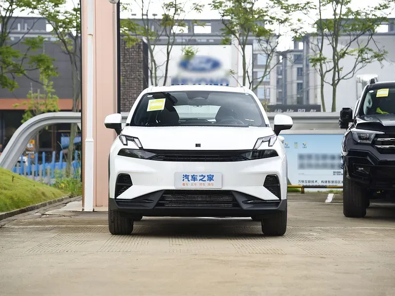 imgi_23_Lynk-Co-Lynk-06-2025-Renew-1-5t-PRO Lynk 06 2026 Renew 1.5t PRO – Wholesale Price From China | Chinese Cars in Africa For Sale - Image 1