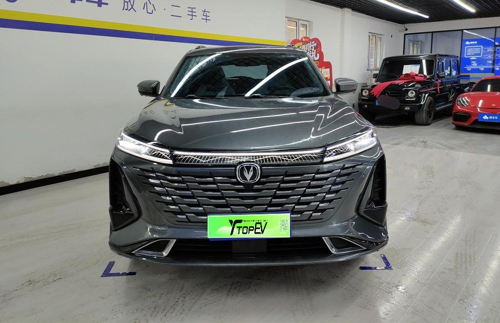 imgi_4_cs75 2 Changan CS75 PLUS 2026 Model Third Generation 1.5T Automatic Premium Version – Ready for Export From China | Chinese Cars in Africa For Sale - Image 1